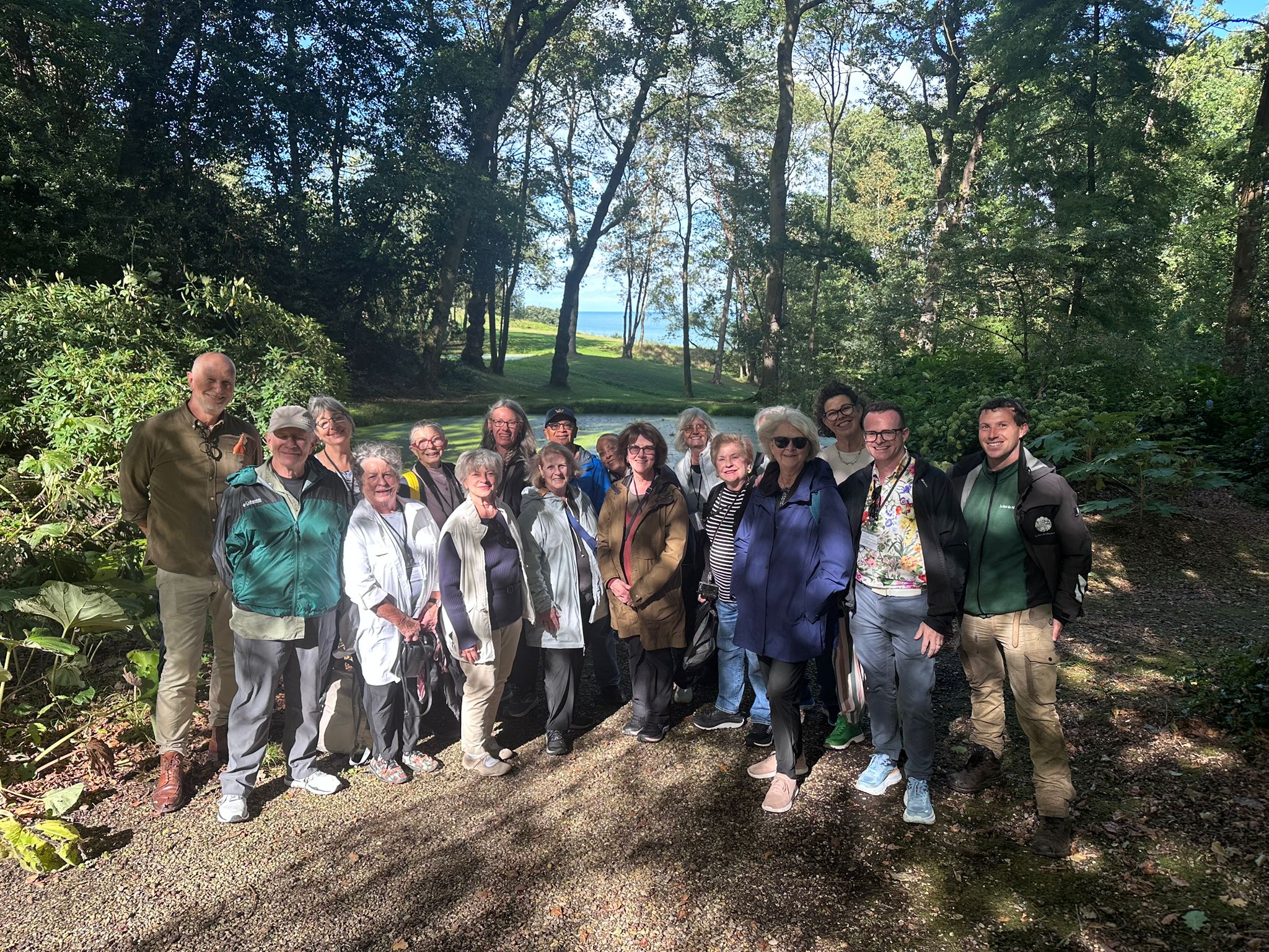 Our Carexplorers at Bois de Moutier together with Antoine Bouchayer-Mallet, and head gardener Yoveen Peignet 